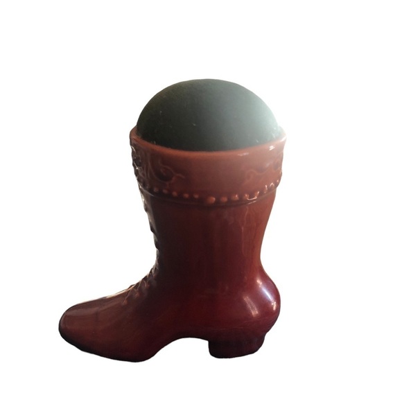 VTG Italian Made Ceramic Boot Pin Cushion Markings on Bottom Rust Top Cushion - Picture 3 of 7